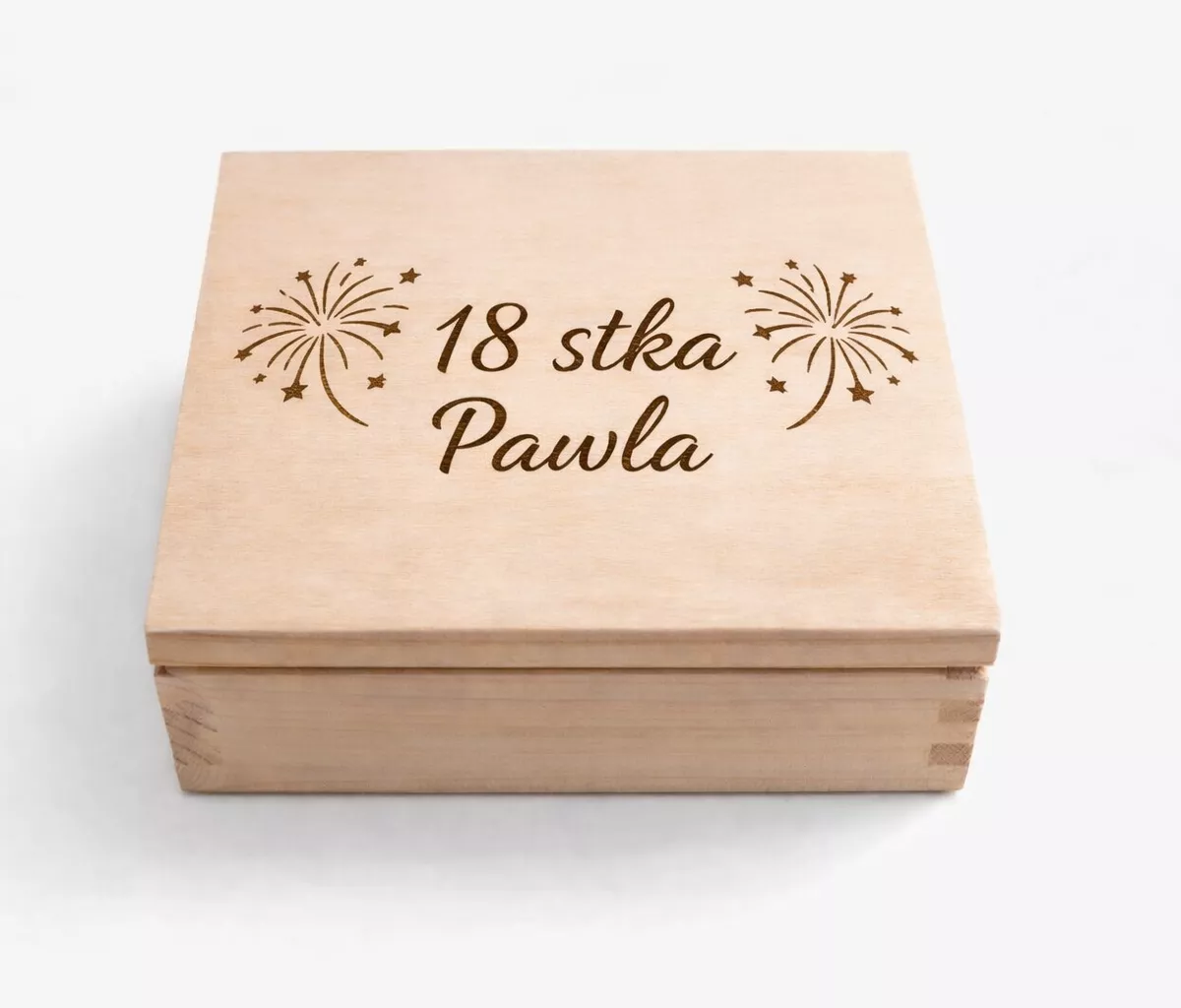 Drewniane pudełko na urodziny grawerowane personalizowane Driftwood