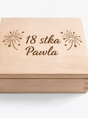 Drewniane pudełko na urodziny grawerowane personalizowane Driftwood