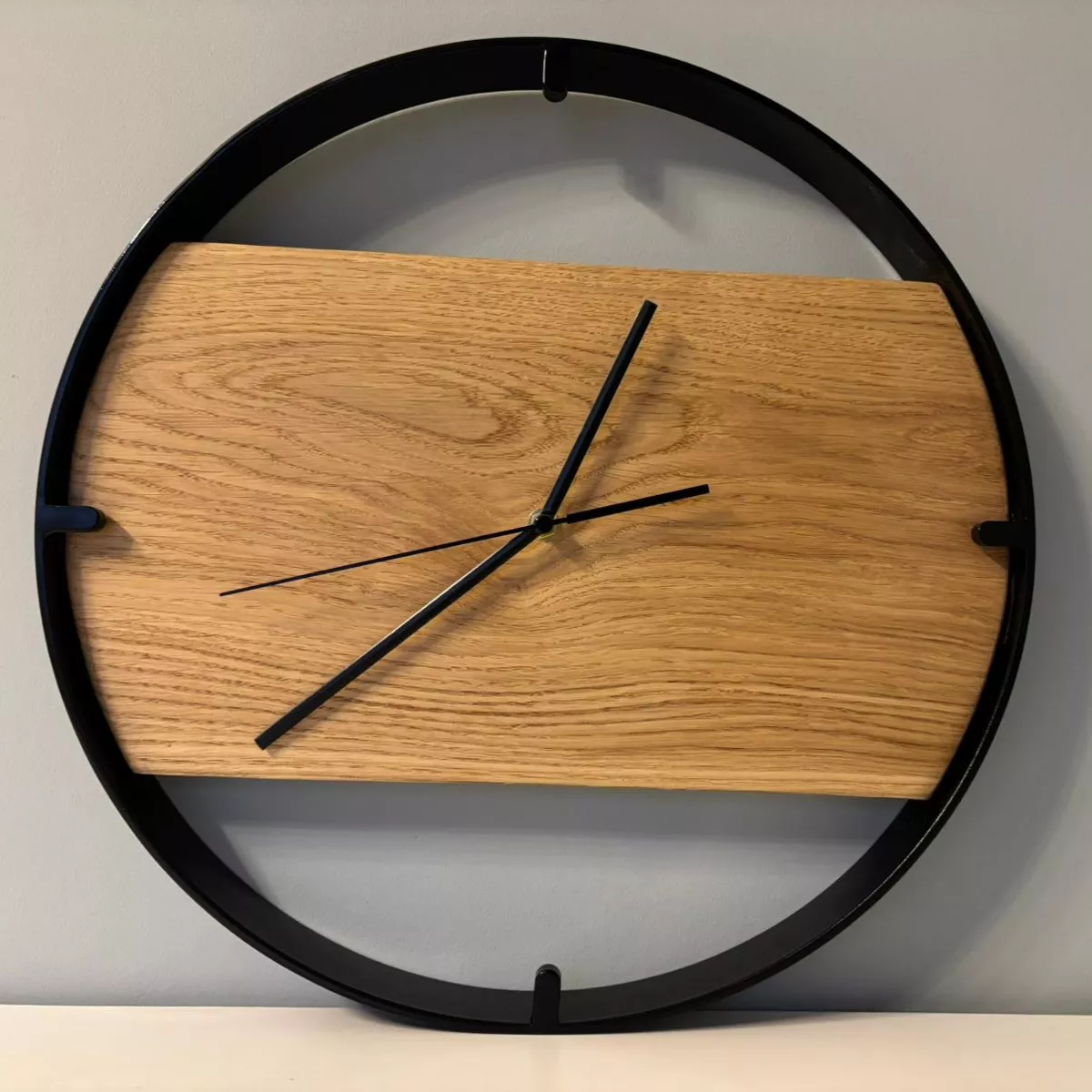 Drewniany zegar ścienny w metalowej ramie Driftwood