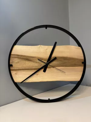 Drewniany zegar ścienny w metalowej ramie Driftwood