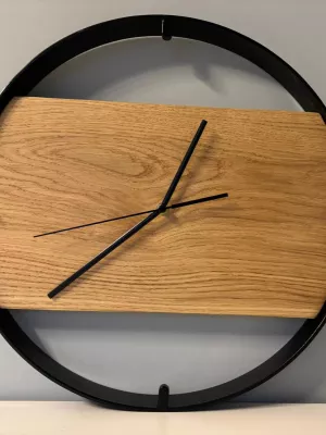 Drewniany zegar ścienny w metalowej ramie Driftwood