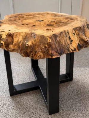 Stolik kawowy z plastra wiązu driftwood 2