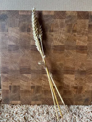 Deska do krojenia sztorcowa dębowa 30 na 30 Driftwood nr 15