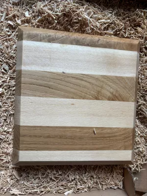 Deska do krojenia klejona z buku i dębu mała - Driftwood premium 4 twój tekst , grawer