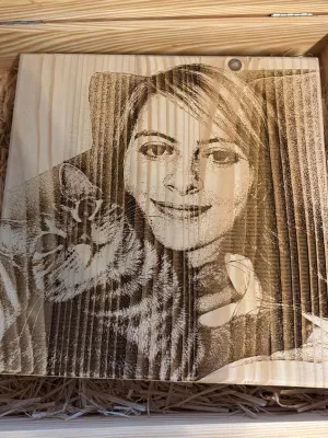 Portret wypalony w drewnie z Twojego zdjęcia –  Driftwood