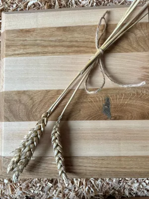 Deska do krojenia klejona z buku i dębu mała - Driftwood premium 2 grawer