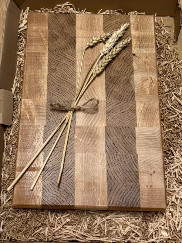 Produkt Deska do krojenia sztorcowa dębowo bukowa driftwood Pod grawer , personalizowana , prezent , premium Zdjęcie